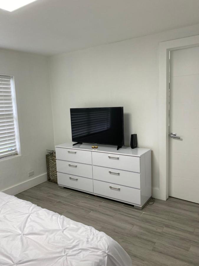 Modern Home, Excellent Location Miami Kültér fotó