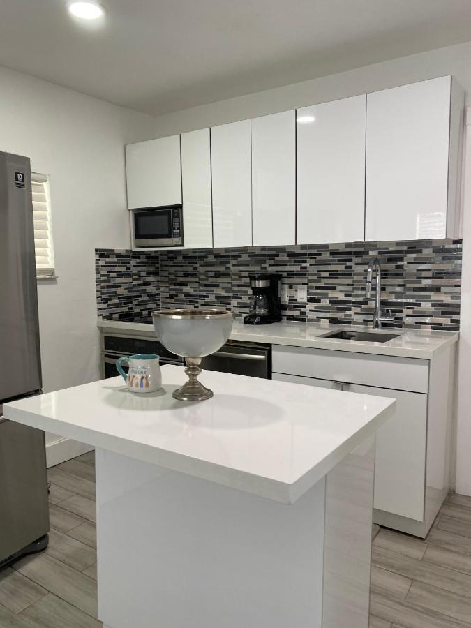 Modern Home, Excellent Location Miami Kültér fotó